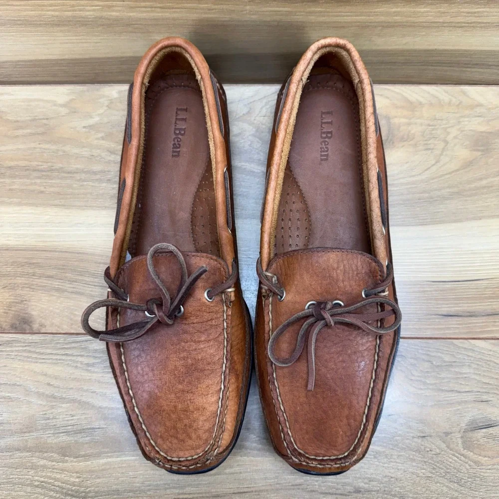LL Bean Casco Bay Boat Shoes Mens 9.5 D Brown Tumbled Leather Moc Toe Loafers